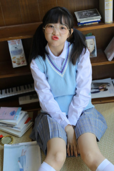 善良的女秘书的目的